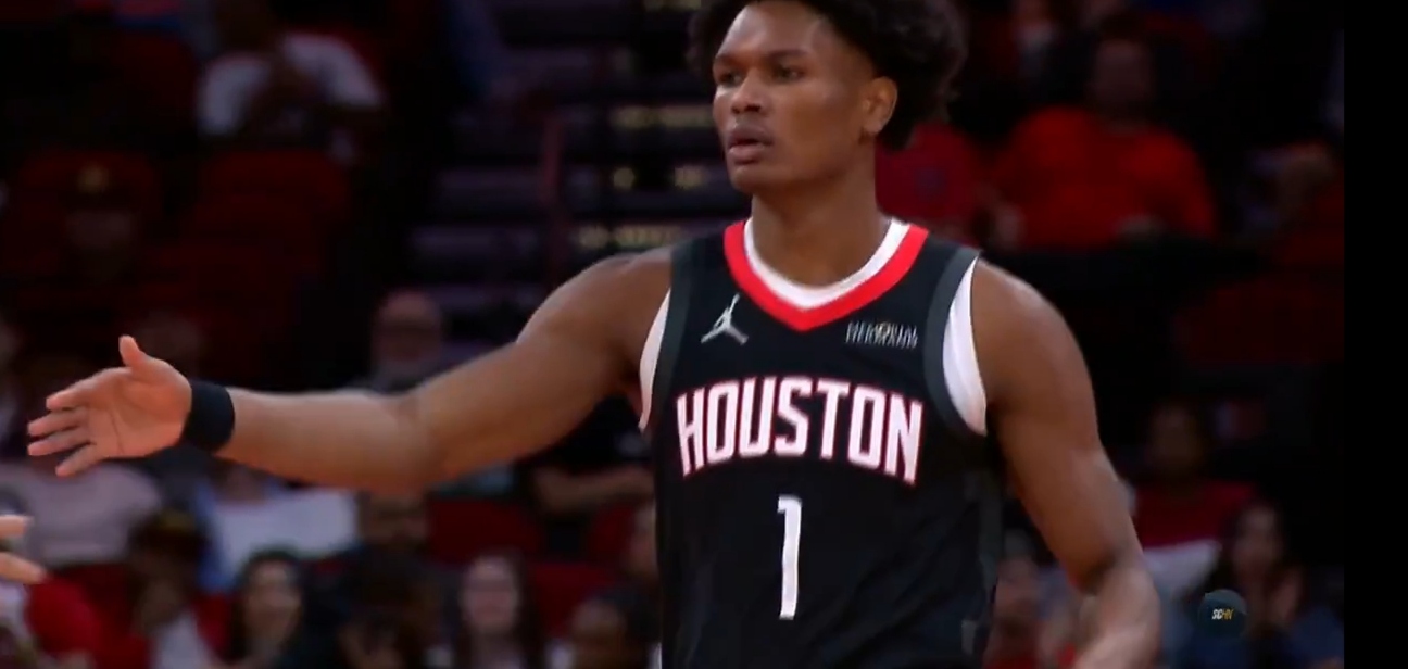 PG电子官网入口-快船遭遇惨败，三连败令球队陷入低谷